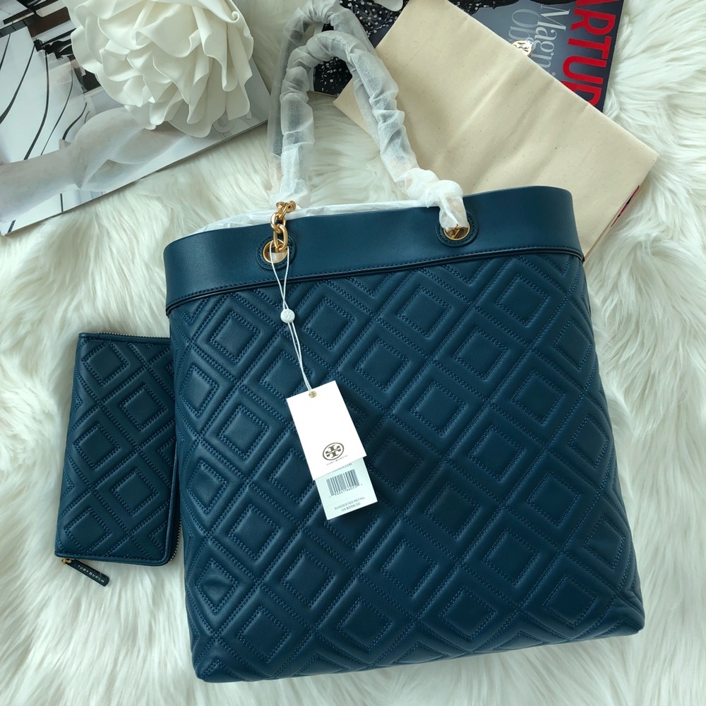 Tory Burch Fleming Medium Tote (Tote Only) - Picture 3 of 8